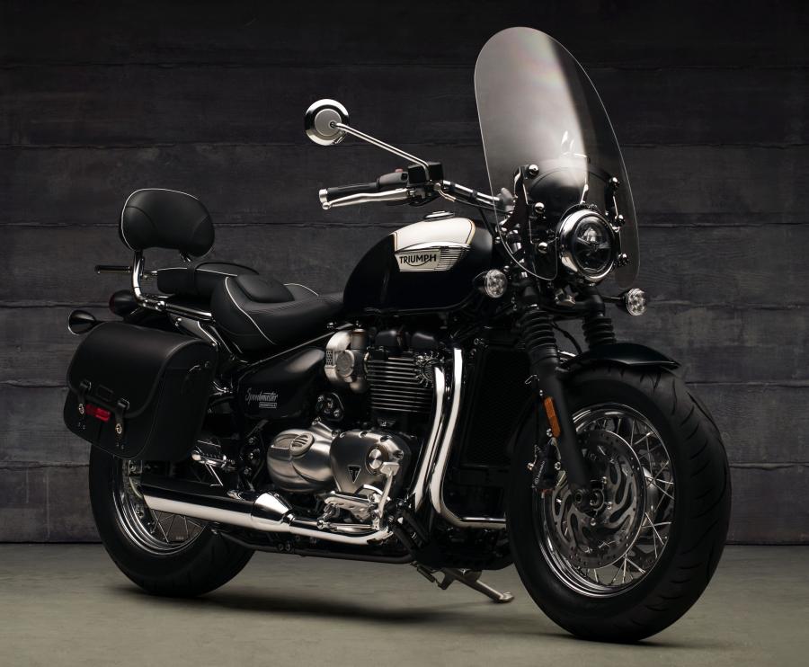 Triumph Bonneville Speedmaster with Highway Inspiration Kit